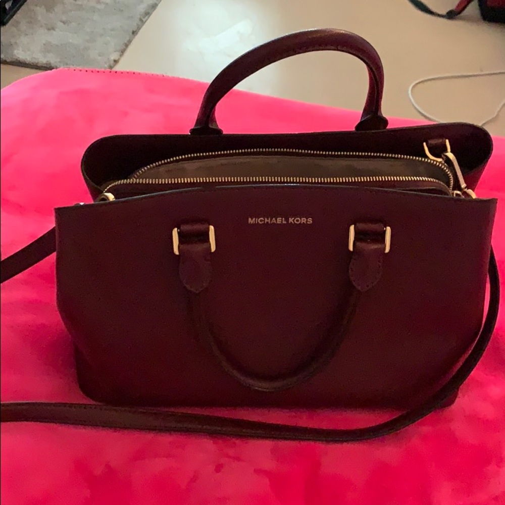 Michael Kors Savannah Large Satchel (Maroon color)